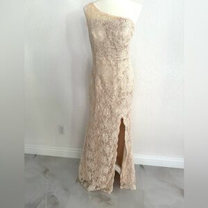 Elegant Lace One Shoulder Evening Gown/Mother of the Bride